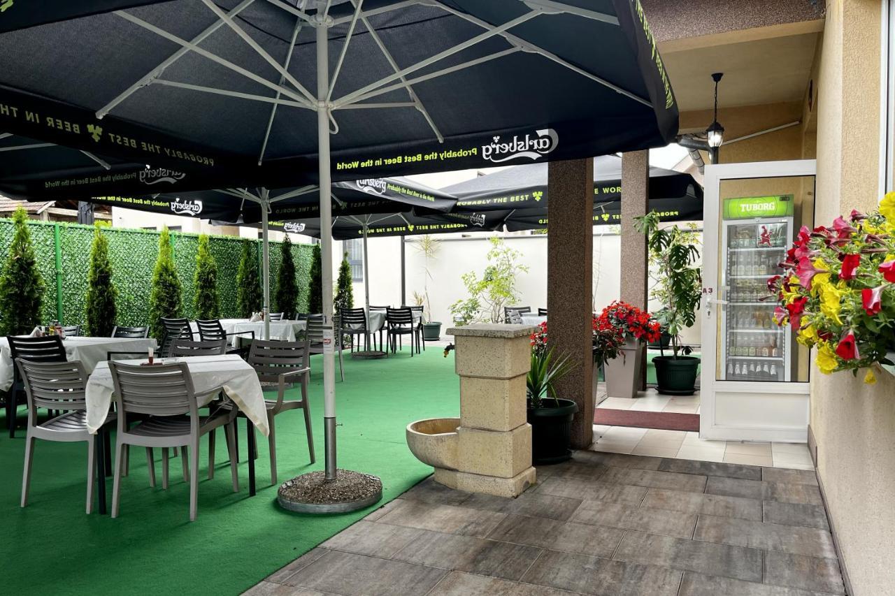 Caka Luxury Rooms & Restaurant Чуприя Экстерьер фото